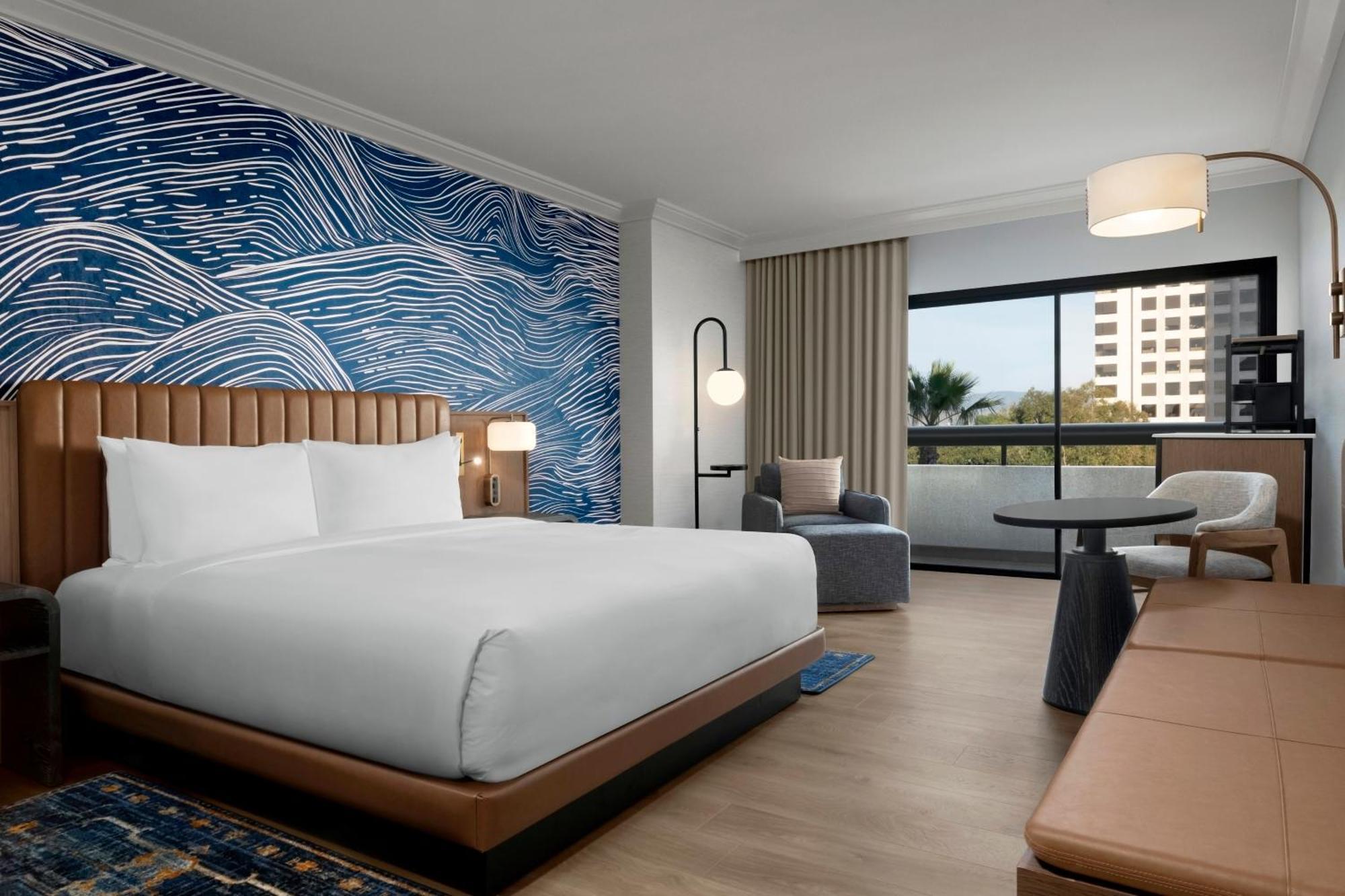 Hyatt Regency 4*